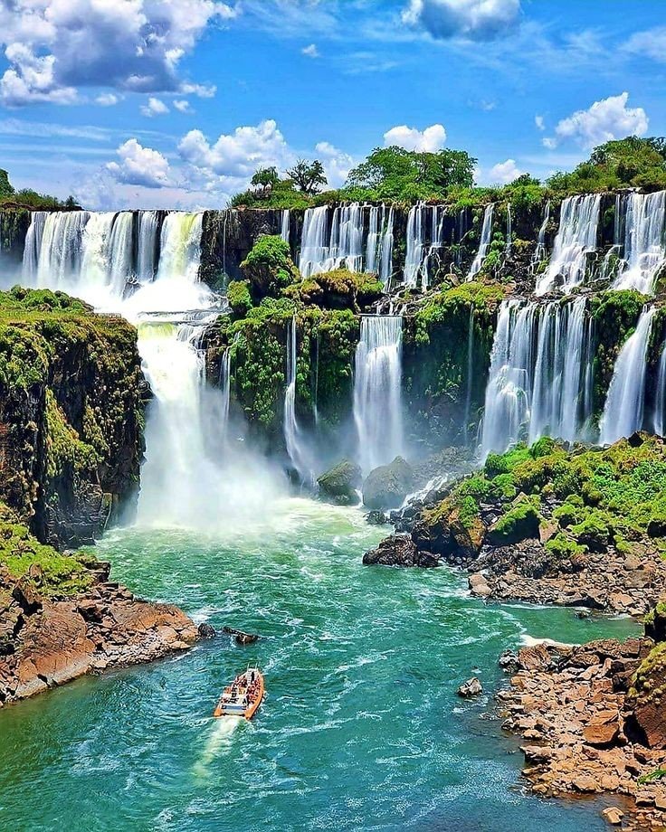 Traslado a las Cataratas del Iguazú lado Brasilero + regalo adicional